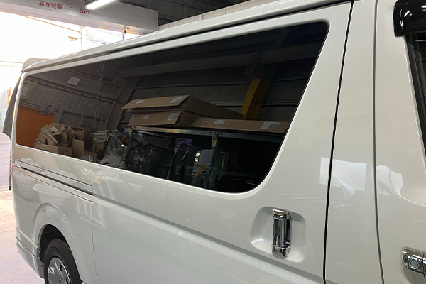 トヨタ（ハイエース）のカーフィルム施工2025.12.13@AGエキスパート川口店