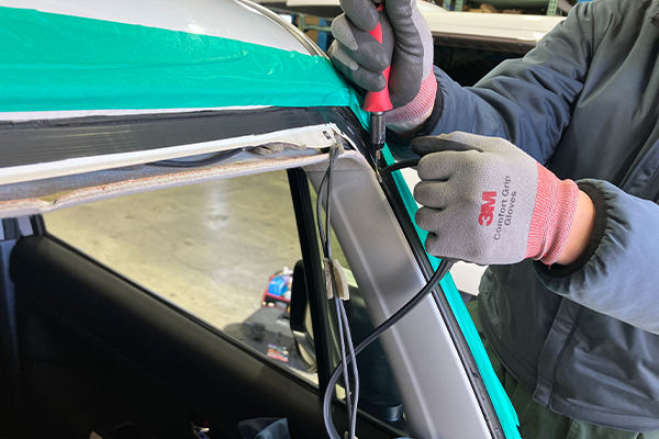 クロスビー（スズキ）のフロントガラス交換2026.3.14@AGエキスパート青梅店