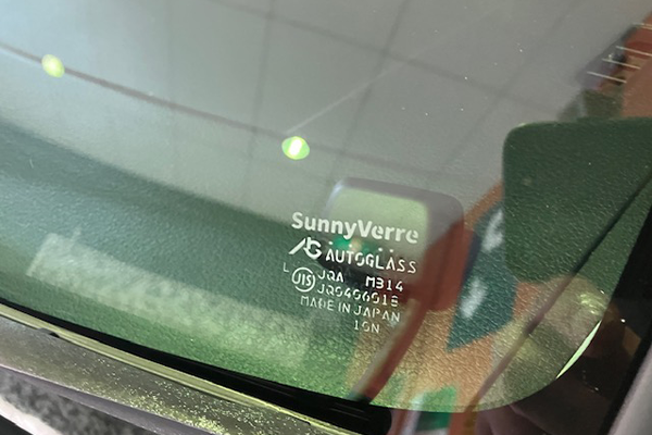 ル－ミ－（トヨタ）のフロントガラス交換2026.4.20@AGエキスパート相模原店