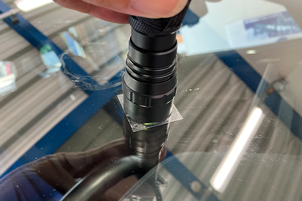 iX3（BMW）のフロントガラスリペア2026.8.5@AGエキスパート新座店
