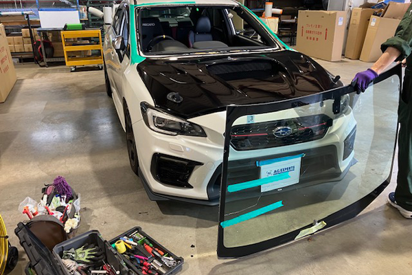 インプレッサＷＲＸ(スバル)のフロントガラス交換2026.8.25@AGエキスパート所沢店